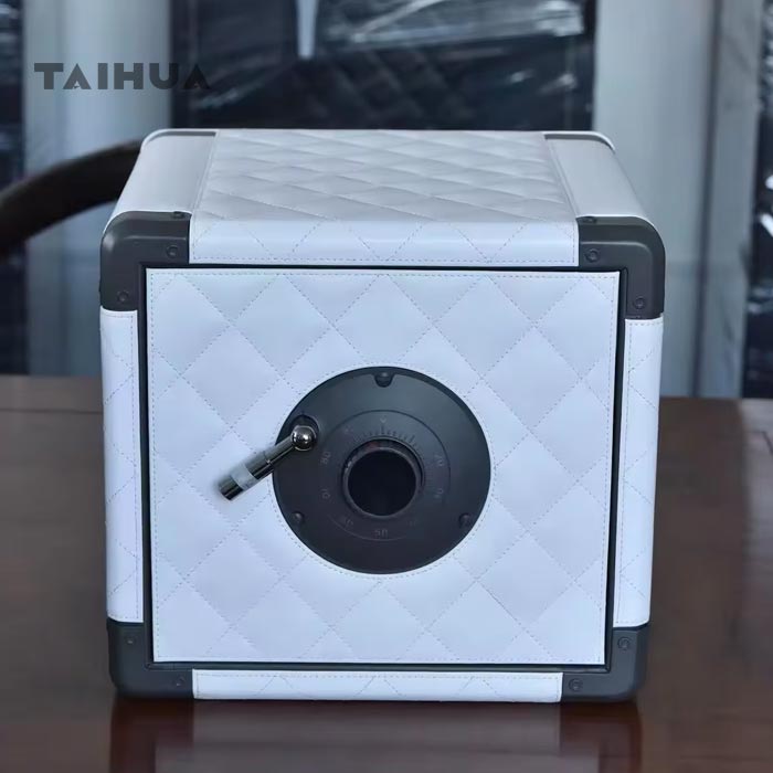 Luxury Leather Small 4-Watch Automatic Watch Winder Safe